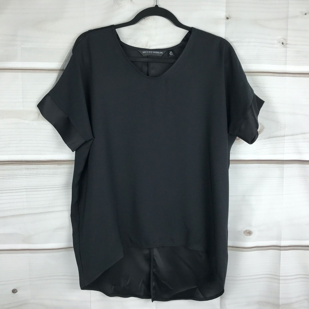 BROOKE SHIELDS Top Womens XS Black Timeless Mesh Shoulder V-Neck Short Sleeve